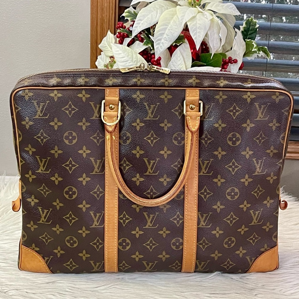 Authentic LOUIS VUITTON Monogram Porte Document Voyage - Picture 6 of 12